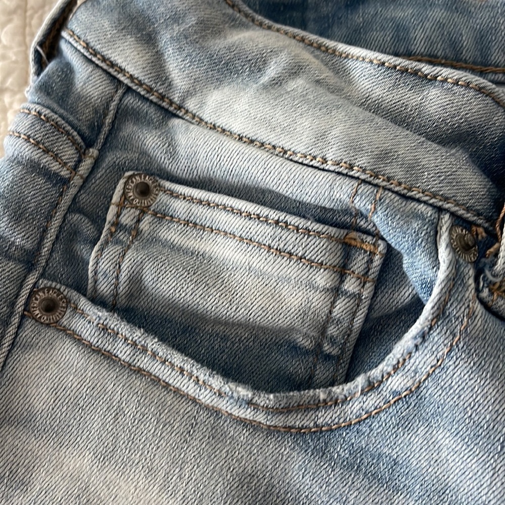 AMERICAN EAGLE Ne(x)t Level Stretch Hi-Rise Shortie - Picture 5 of 13